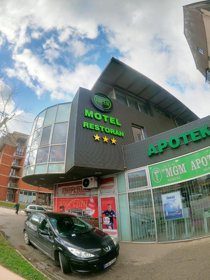 Hotel Richi Зеница Экстерьер фото